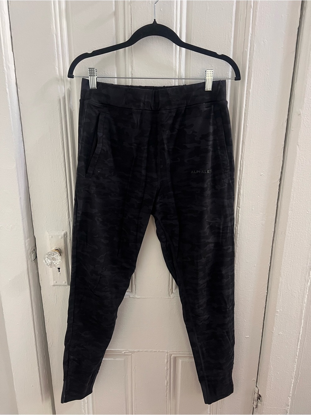 Alphalete Black Camo Jogger Pants